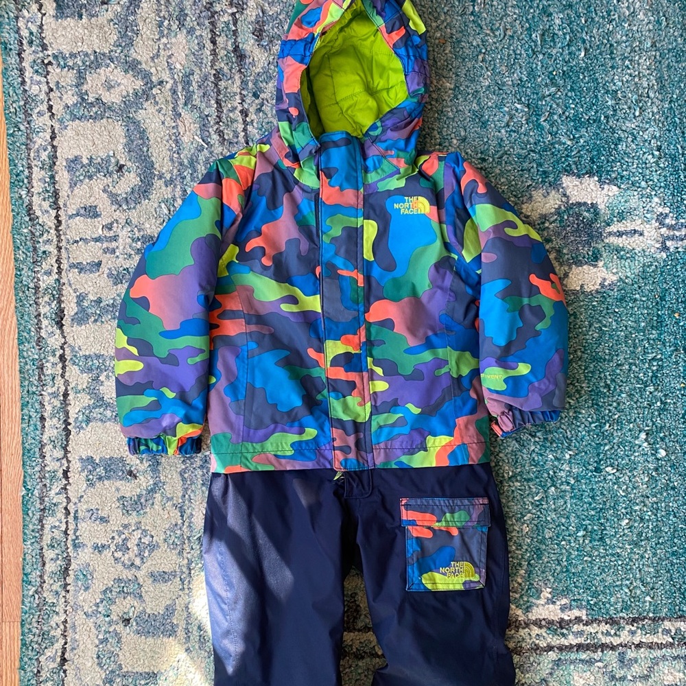 The North Face Kids Multicolor Camo Puffer Jacket with Navy Snow Pants